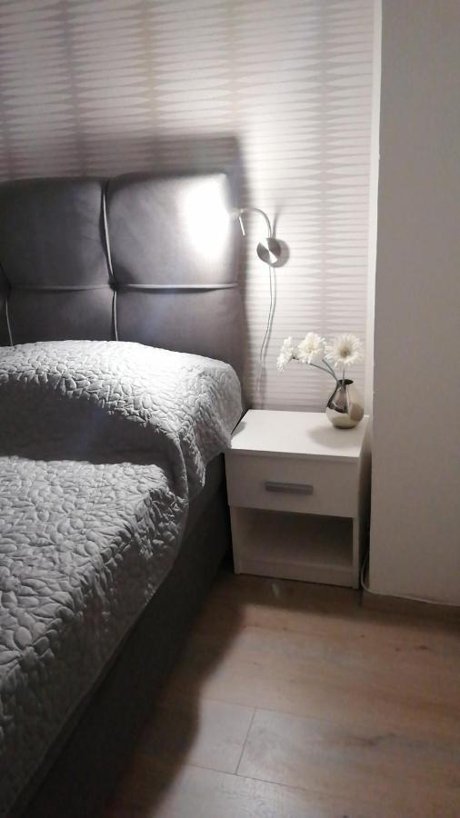 Apartments Lanterna Ražanac المظهر الخارجي الصورة